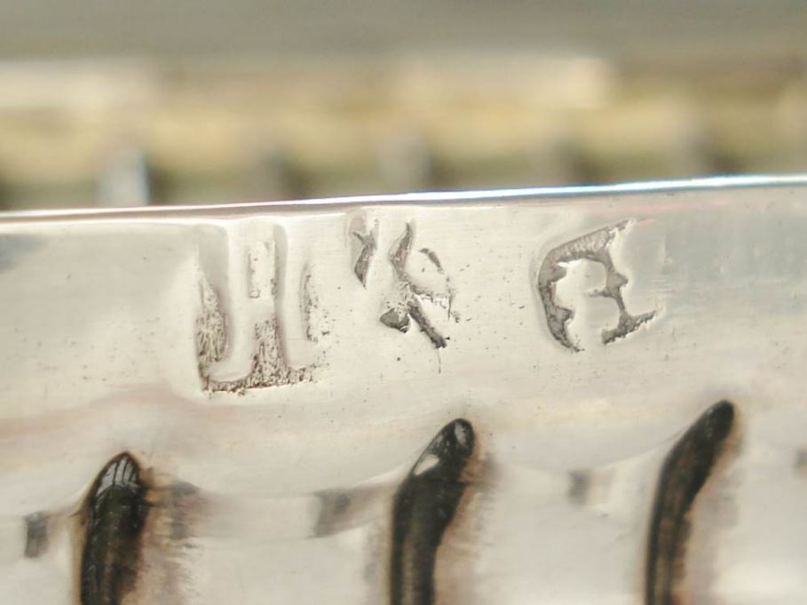 Antiek zilver overig - Verkocht Zilveren tabaksdoos 18e eeuw