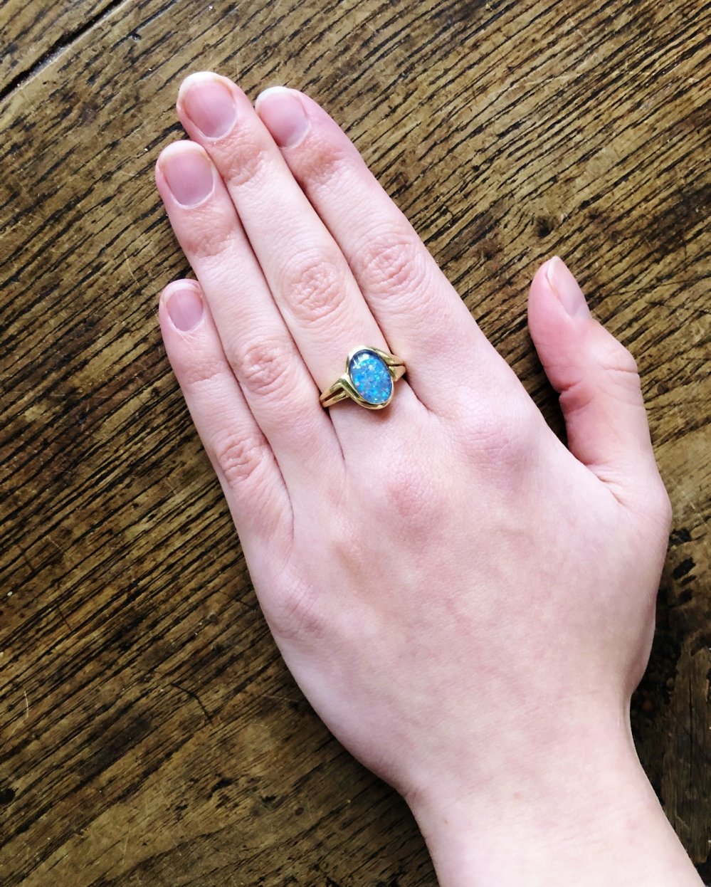 Antieke ringen - Blauwe opaal ring