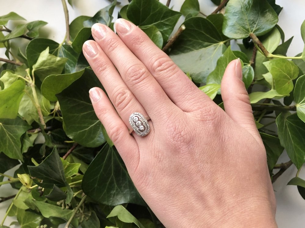 Antieke ringen - Witgouden Art Deco ring diamant