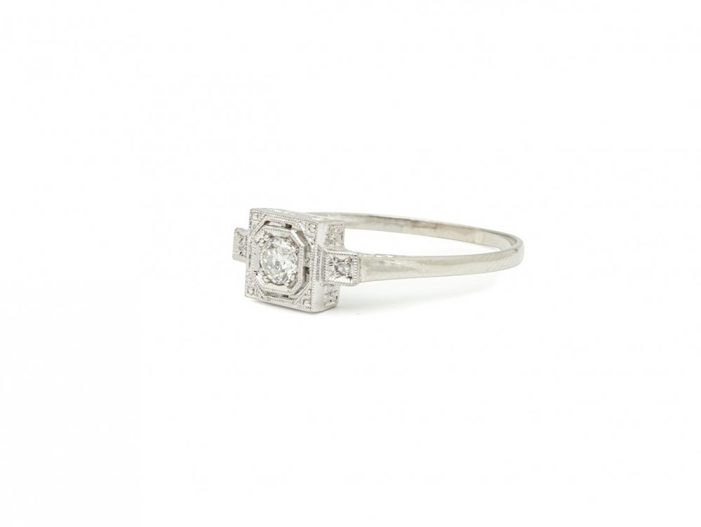 Antieke ringen - Verkocht witgouden Art Deco ring diamant