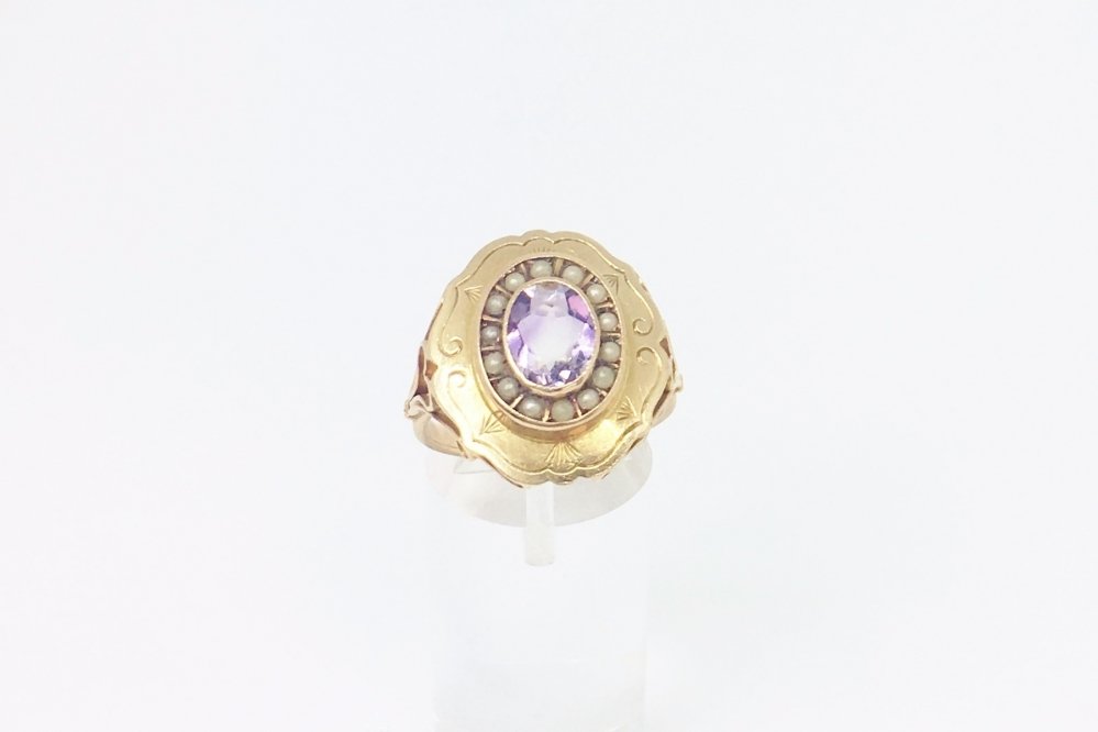 Antieke ringen - Verkocht Klassieke ring amethist pareltjes