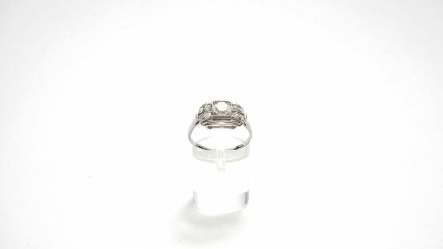 Antieke ringen - Verkocht Art deco ring met briljanten