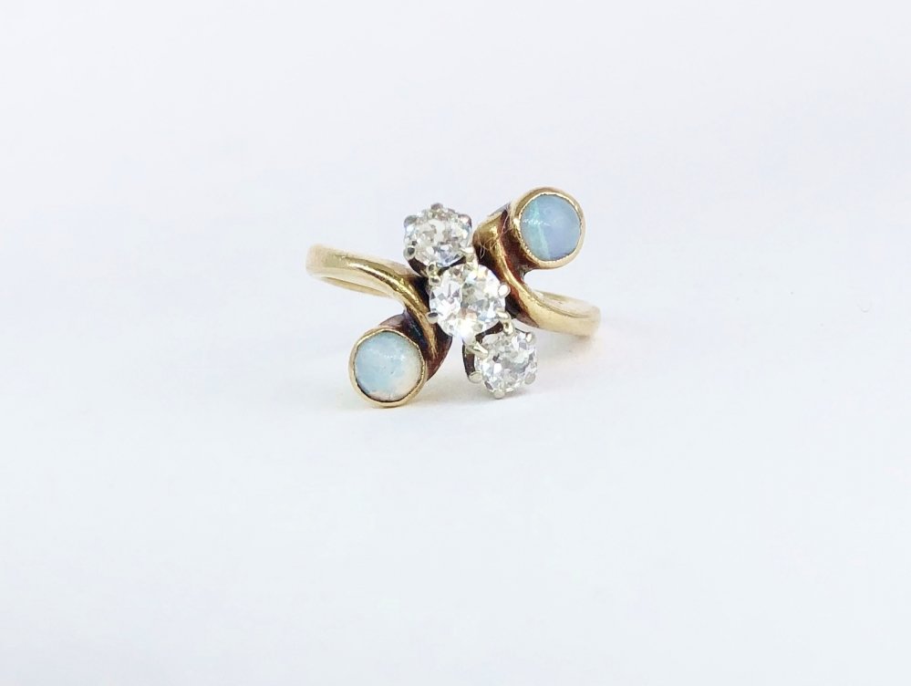 Antieke ringen - Slagring opaal diamant