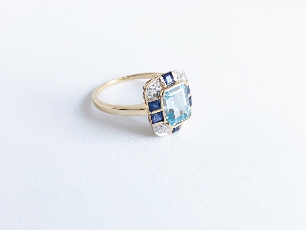 Antieke ringen - Art Deco stijl ring blauwe topaas.