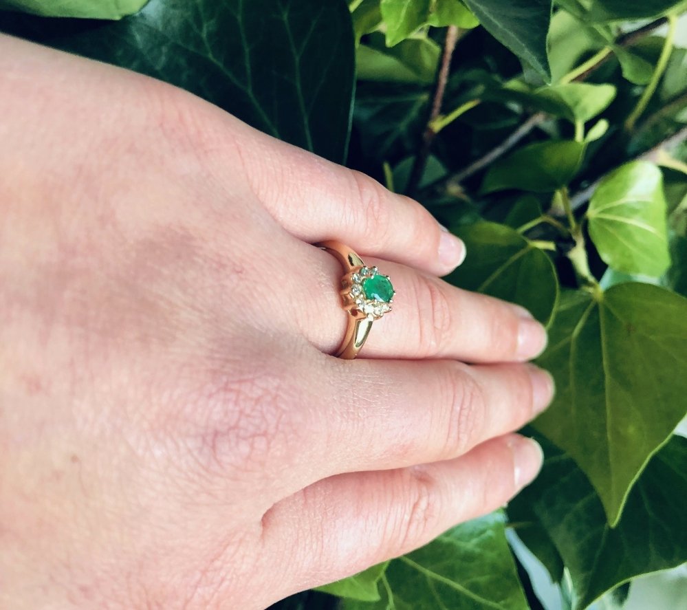 Antieke ringen - Geelgouden ring smaragd diamant