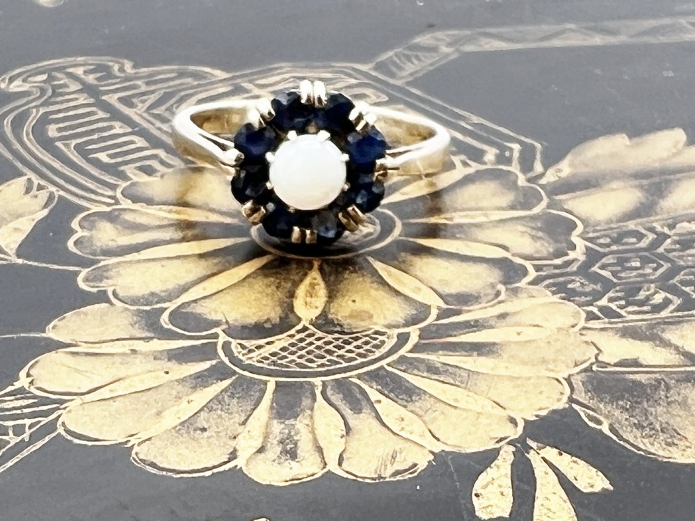 Antieke ringen - Geereserveerd Gouden vintage ring opaal saffier