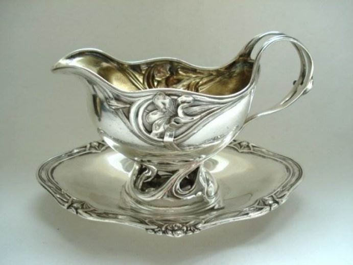 Antiek zilver overig - Zilveren Jugendstil Sauskom