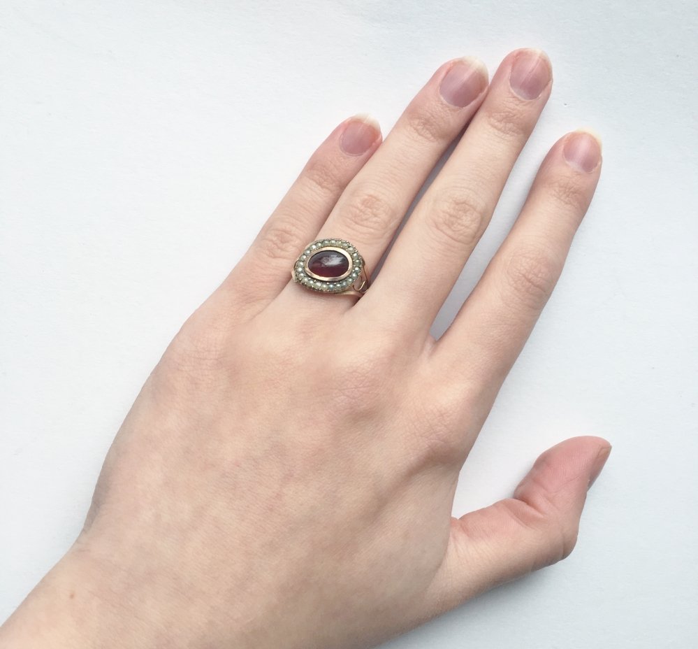 Antieke ringen - Victoriaanse ring granaat