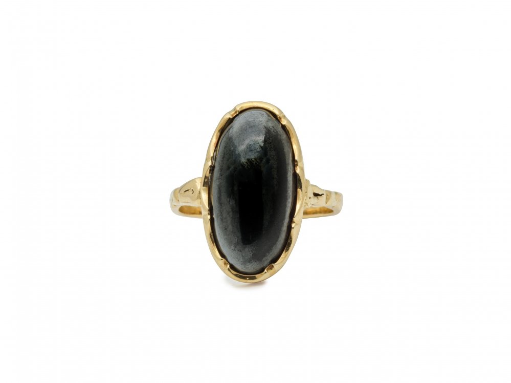Antieke ringen - Vintage hematiet ring goud